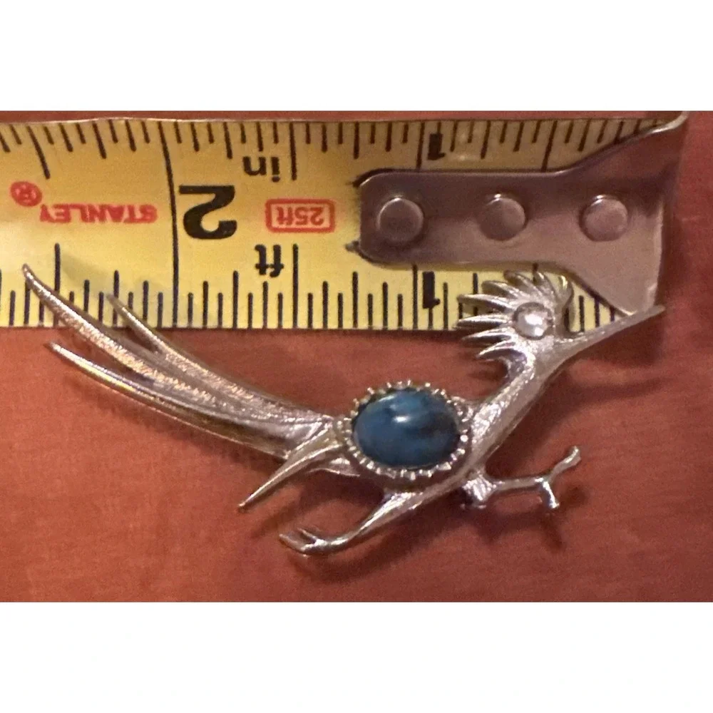 N/A roadrunner brooch
